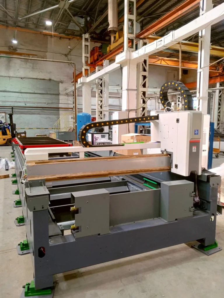 Лазерный станок HGTECH SMART4015PRO