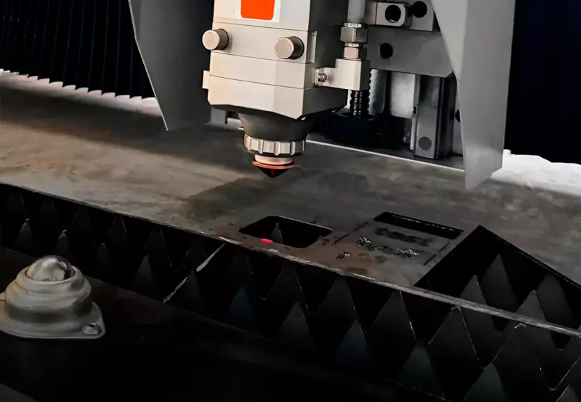 LXSHOW-LX3015DH-2000W_превью Пусконаладка лазерного станка LXSHOW LX3015DH-2000W