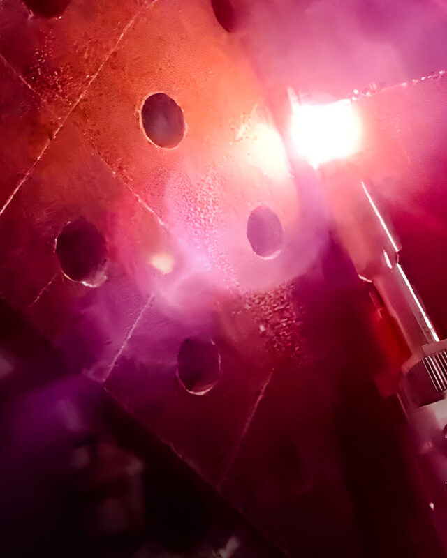 Пусконаладка аппарата ручной лазерной сварки HGTECH Smart HW-2000