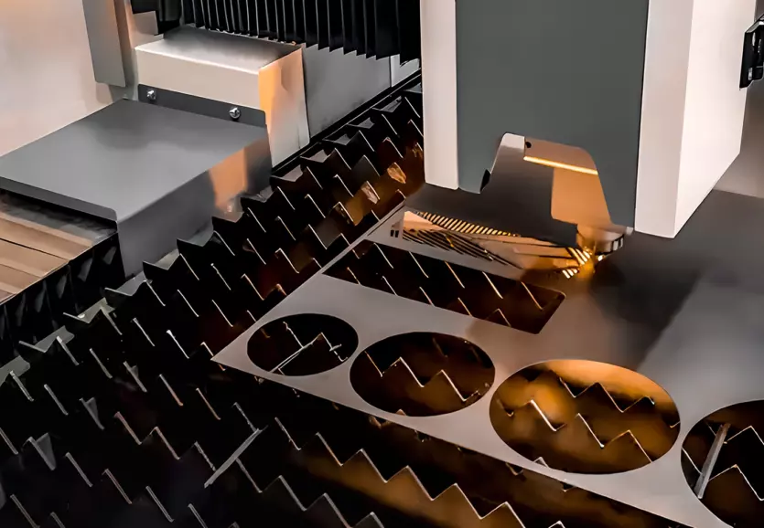 Пусконаладка лазерного станка HGTECH SMART3015 3 кВт