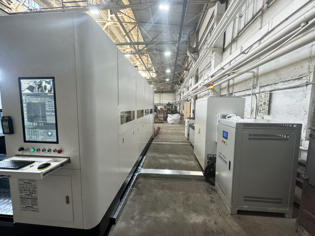 Пусконаладка лазерного листореза HGTECH SMART3015PRO 12 кВт