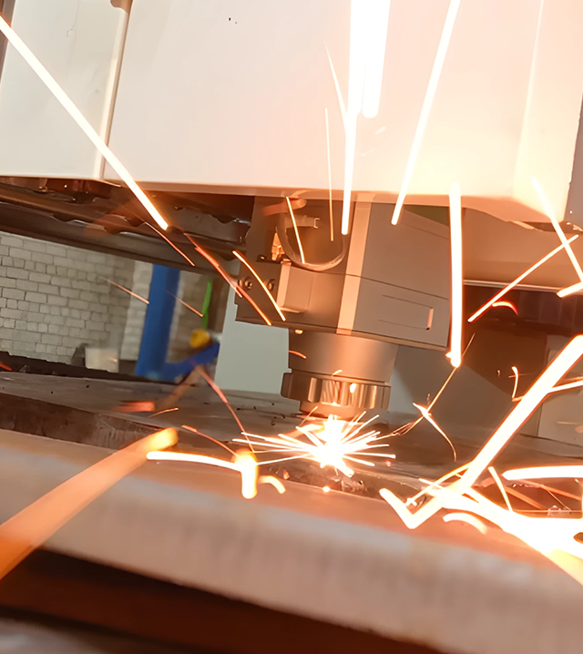 Пусконаладка лазерного листореза HGTECH SMART3015 3 кВт