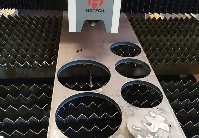 Пусконаладка лазерного листореза HGTECH SMART3015 6 кВт