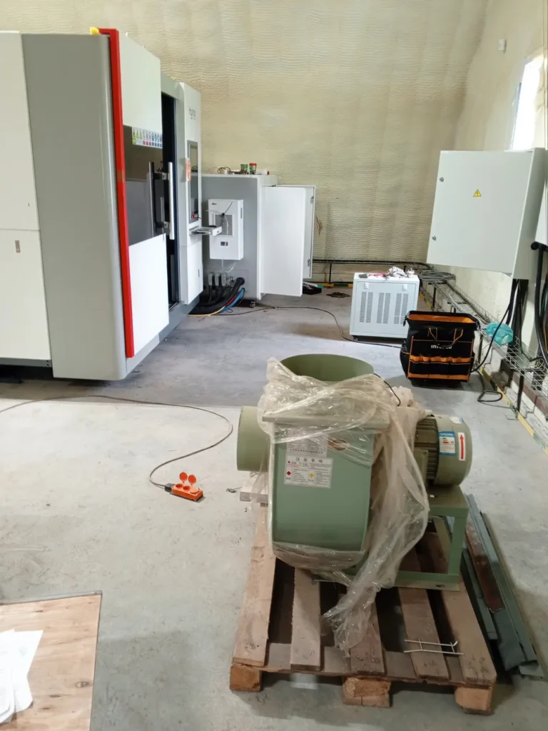 Лазерный станок HGTECH SMART3015PRO 6 кВт