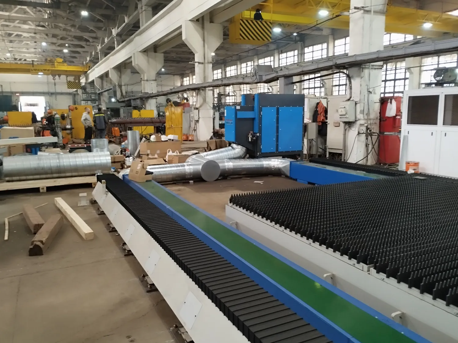 60 кВт - сверхвысокомощный лазерный станок