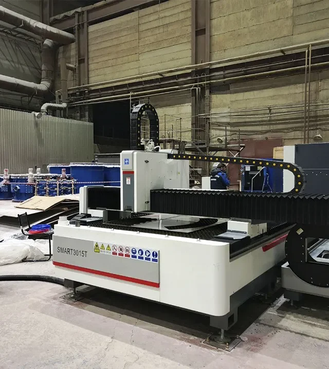 Комбинированный станок лазерной резки HGTECH SMART3015T