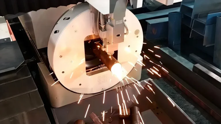 Комбинированный станок лазерной резки HGTECH SMART3015T