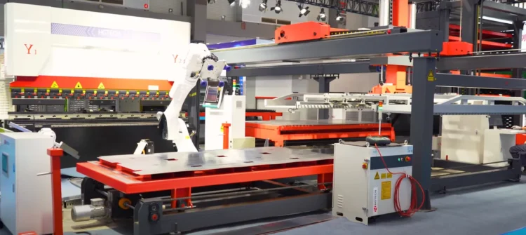 Автоматическая линия обработки листового металла HGTECH Smart-HCL