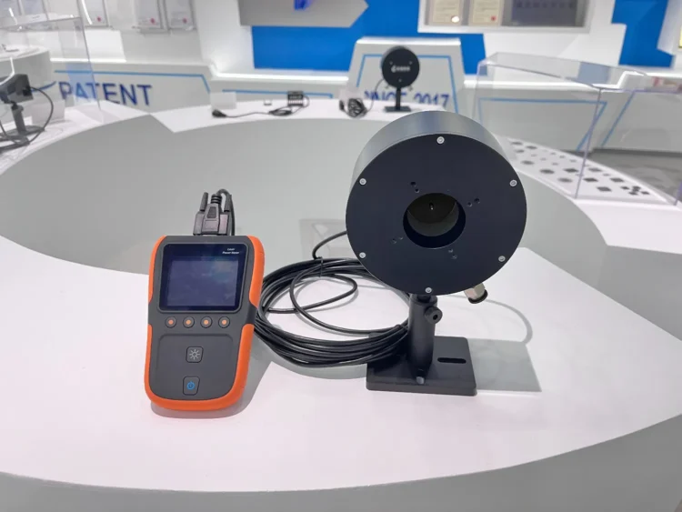 Датчики мощности лазера Opticmeta 100–10 000 Вт