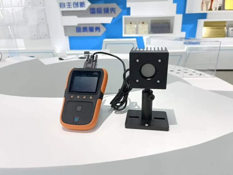 Датчики мощности лазера Opticmeta 100 мВт – 200 Вт с воздушным охлаждением