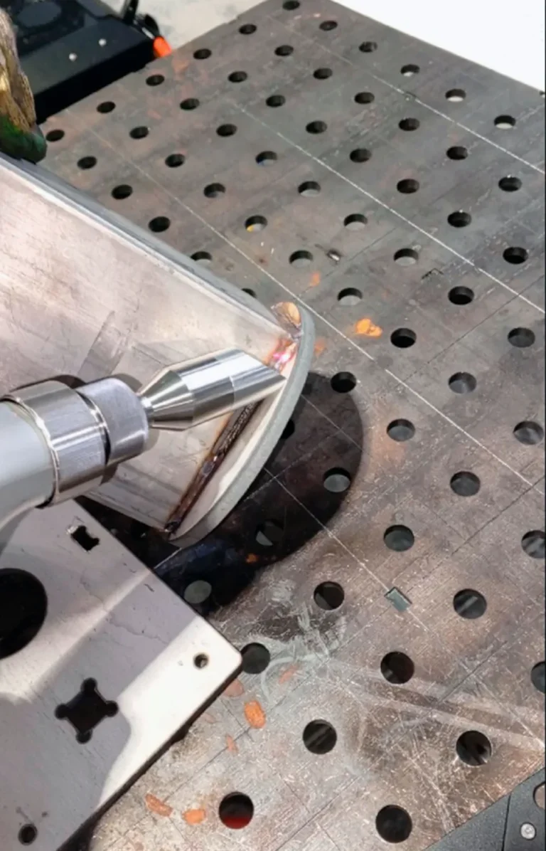 Система ручной лазерной сварки IPG LiteWELD XR 2000