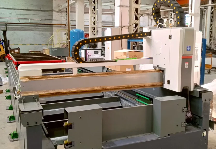 Лазерный станок HGTECH SMART4015PRO