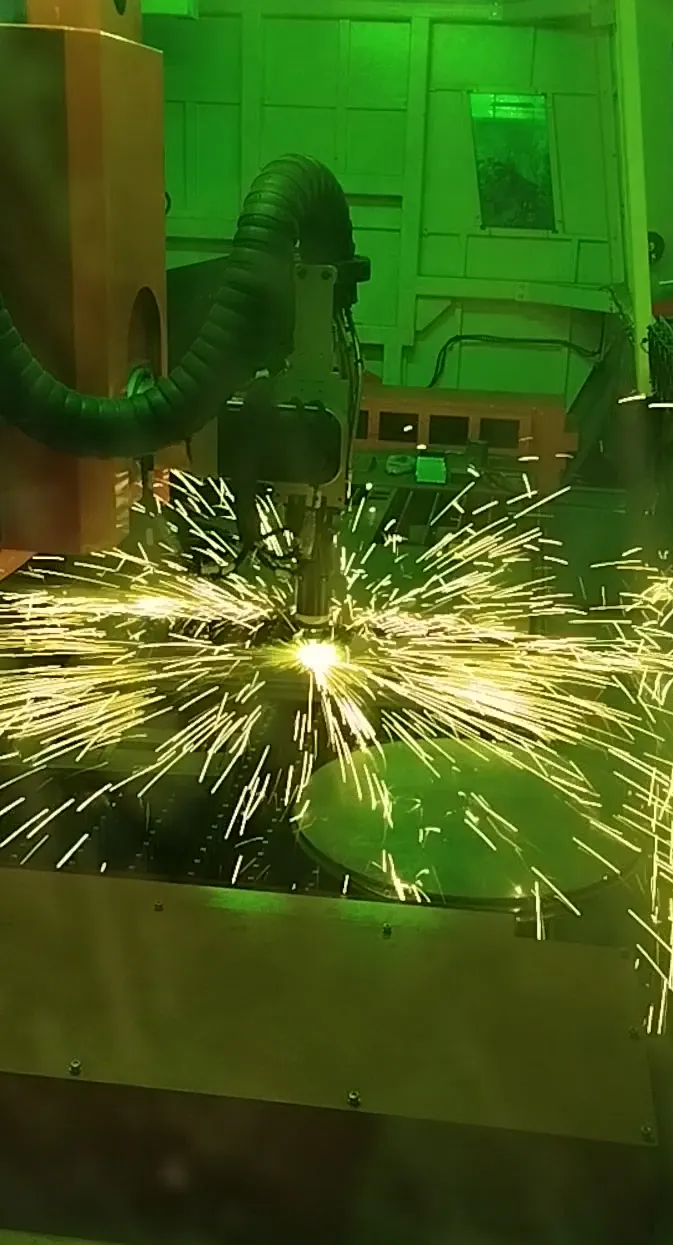 60 кВт - сверхвысокомощный лазерный станок