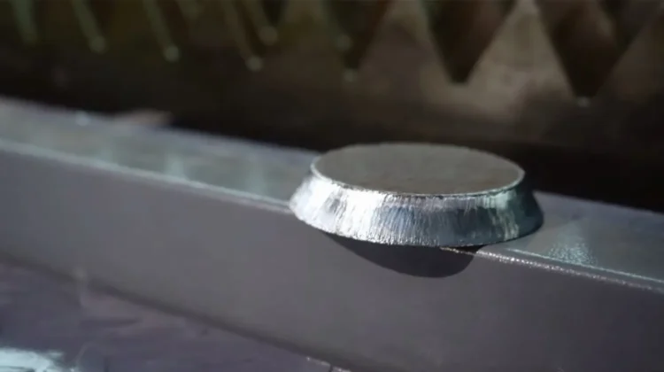 Широкоформатный лазерный станок HGTECH серии Smart LR для резки металла