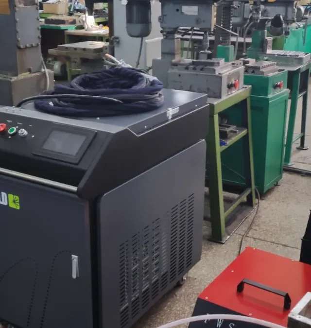 Лазерный сварочный комплекс HDWELD HW1500