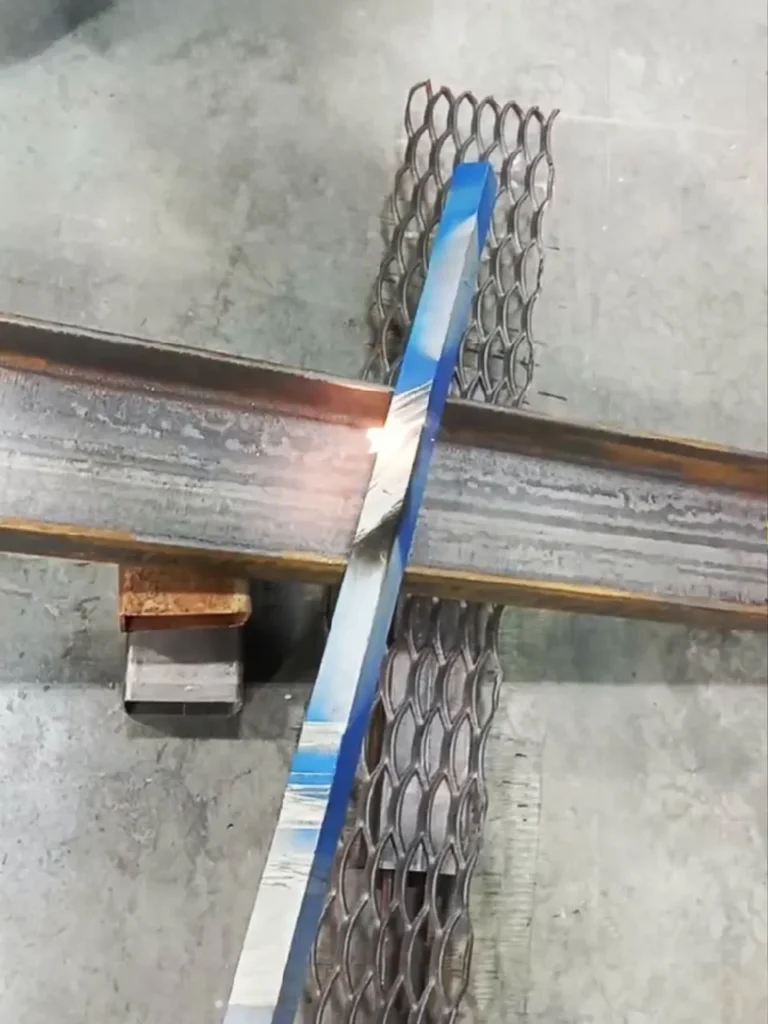 Система ручной лазерной очистки IPG LightCLEAN