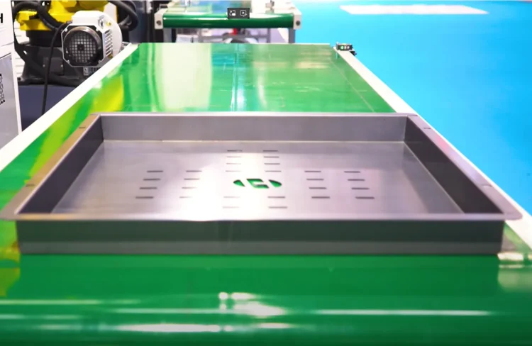 Автоматическая линия обработки листового металла HGTECH Smart-HCL