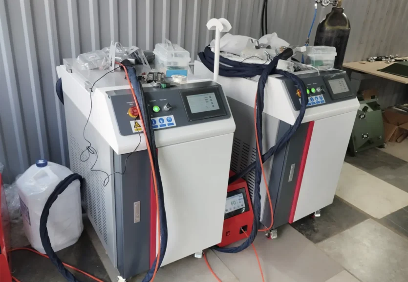 Аппарат ручной лазерной сварки HGTECH SMART HW-1500 Аппарат ручной лазерной сварки HGTECH SMART HW-1500