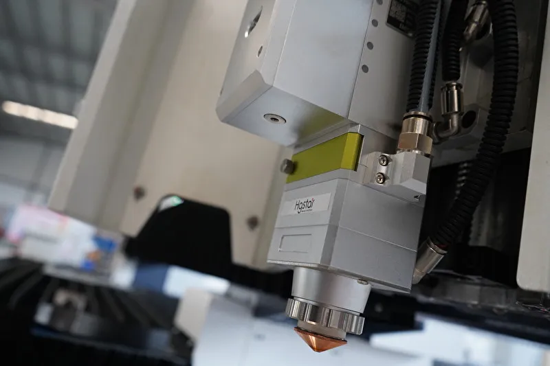 Пусконаладка лазерного станка для обучения операторов