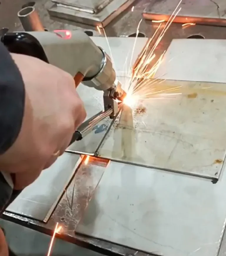 Система ручной лазерной сварки IPG LightWELD XR 1500