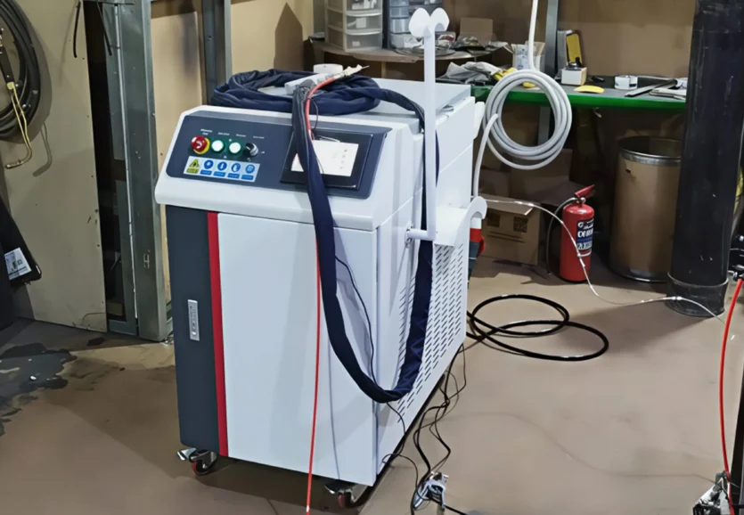 Аппарат ручной лазерной сварки HGTECH SMART HW-1500