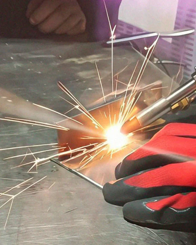 Аппарат ручной лазерной сварки HGTECH SMART HW-3000