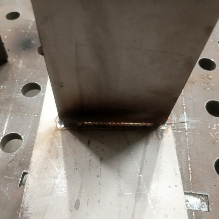 Образец сварки с помощью HDWELD HW-3000