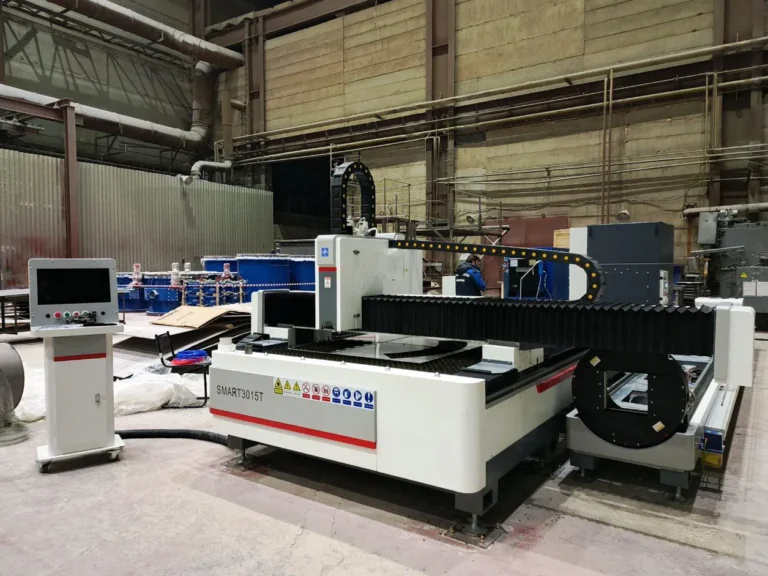 комбинированный станок лазерной резки HGTECH SMART3015T